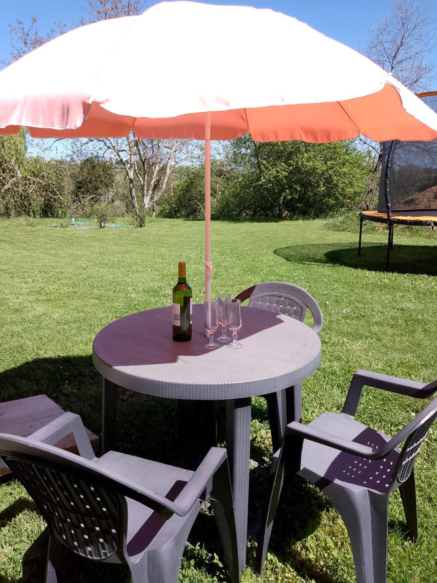 Pyrenees Vue Gite - Vues Fantastique, Parking Gratuit Sur Place & Piscine 생고뎅 외부 사진